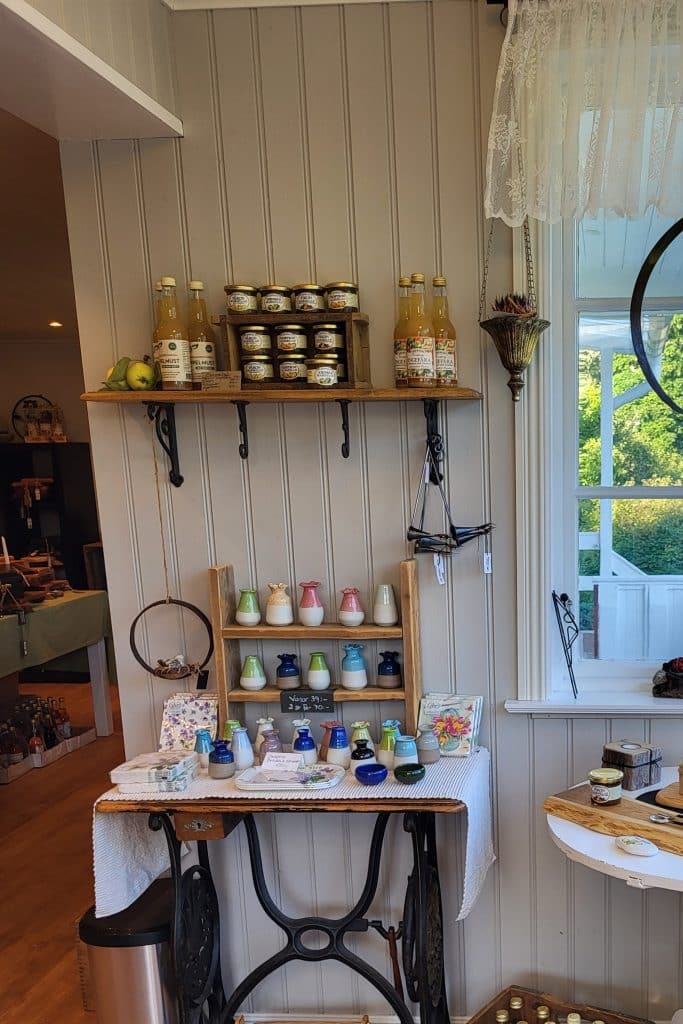 Röda Stugans gårdsbutik